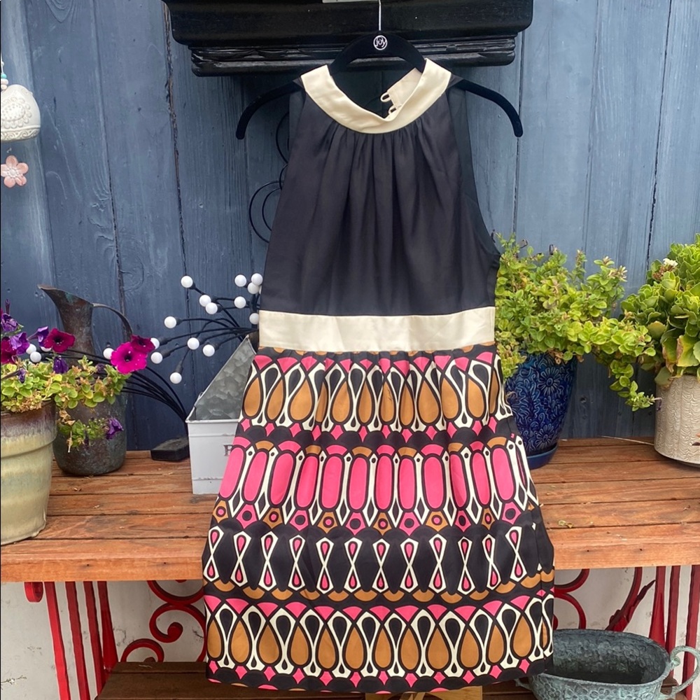 Milly of New York - size 6 100% silk - Picture 10 of 14